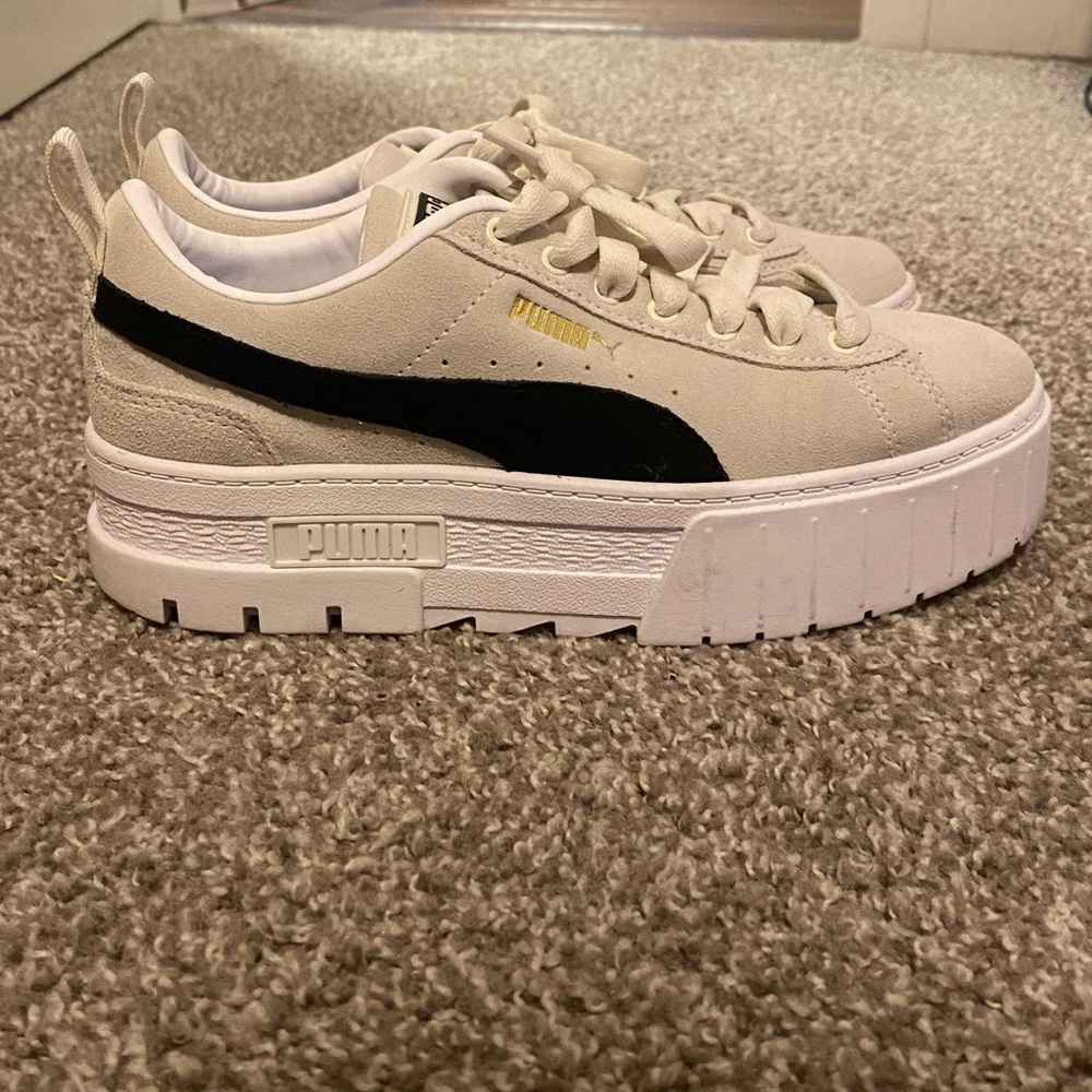 Puma Mayze Sneakers